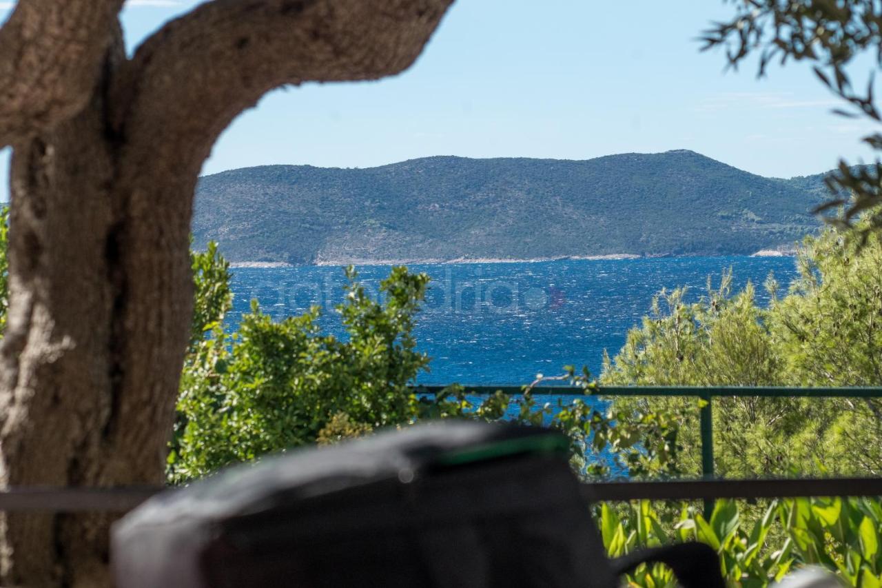 Near The Beach Apartments Jagodia Brela Εξωτερικό φωτογραφία
